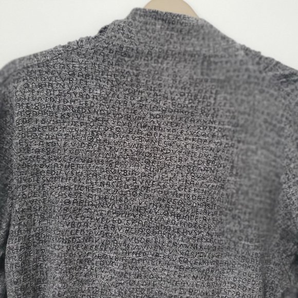 Designer SIMON CHANG Cowl Neck Top Ruched Sides Long Sleeves Alphabetic Pattern - Picture 5 of 6